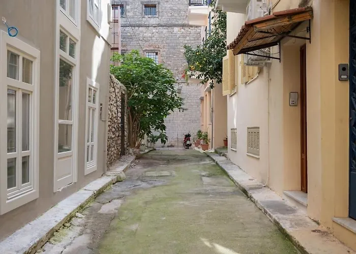 Erato Cosy By Sh Apartman